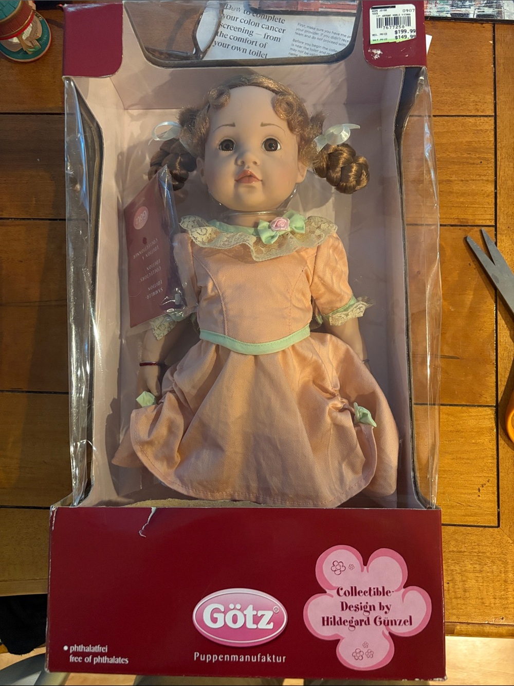 2007 GOTZ 17" Vinyl DOLL by Hildegard GUNZEL Around the World Vienna, New in box